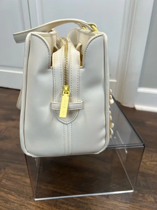 Betsey Johnson Alfie Flower Butterflies Satchel/Crossbody Whimsical Bag - Picture 4 of 14